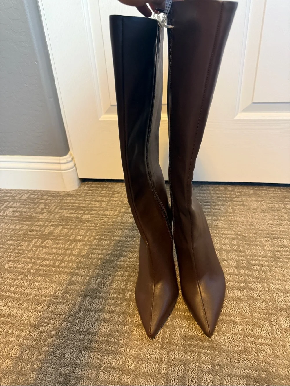 Gianni Bini Brown Knee High Pointed Toe Stiletto Boots Size 9.5 NWT